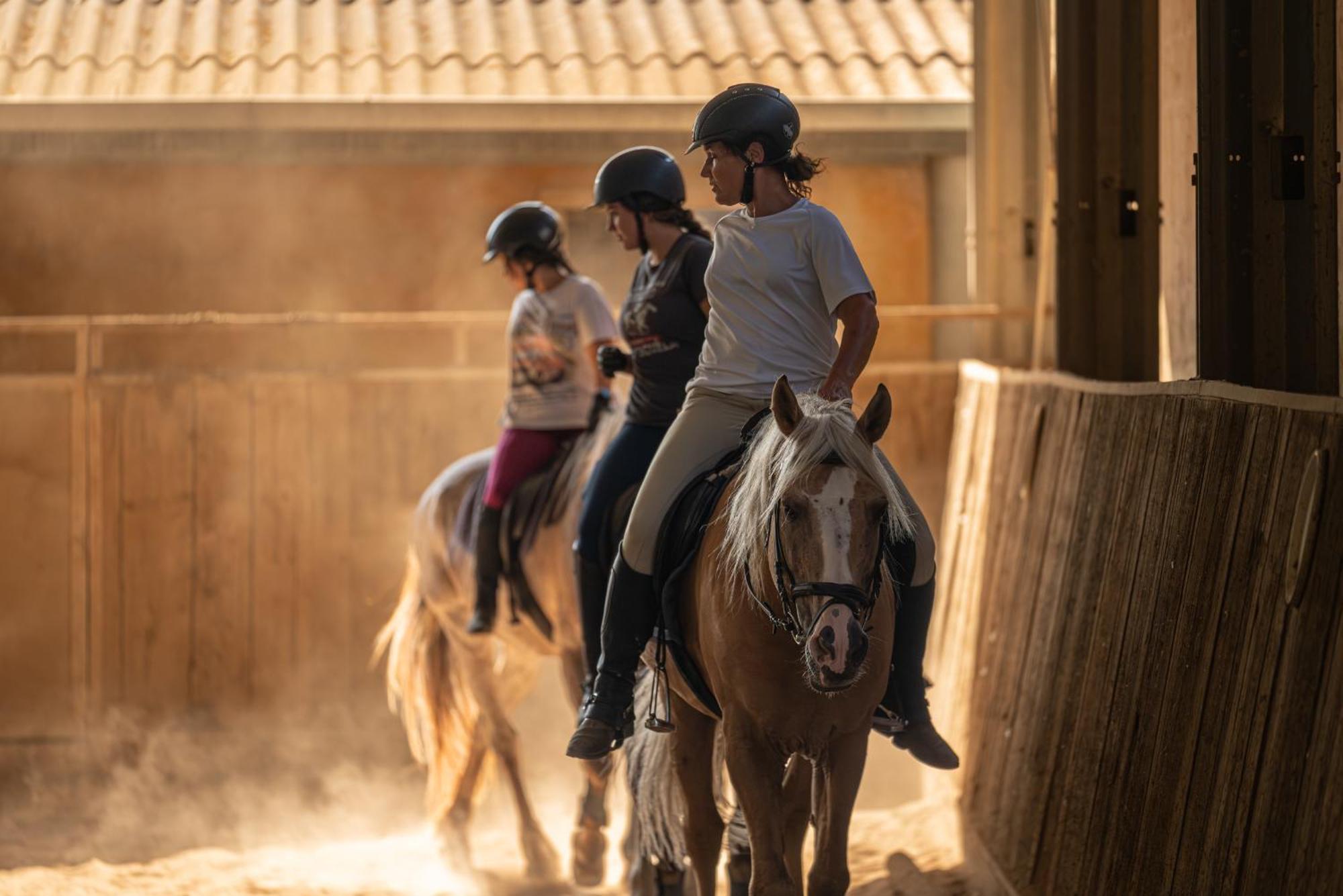 Finca Agroturismo Son Menut Феланитс Екстериор снимка